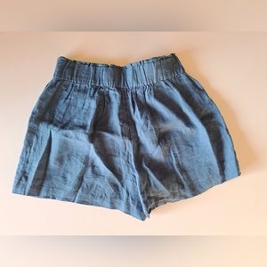 Jcrew pull on linen shorts, size small